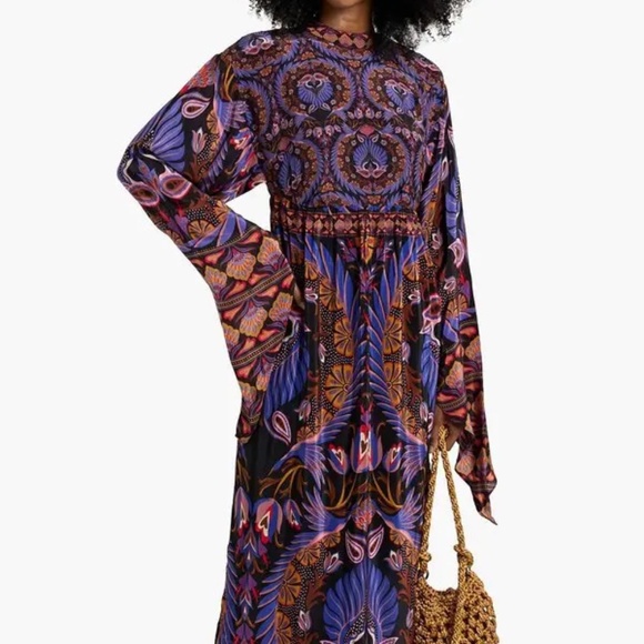 FARM Rio Dresses & Skirts - Farm RIO Heart forest Printed crepe de chine maxi dress SIZE SMALL floor length